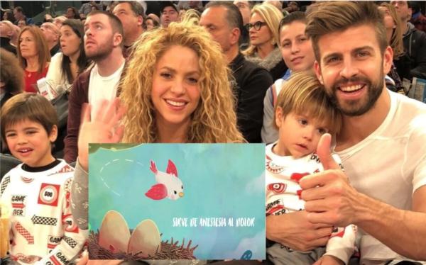 هل تستعطف "شاكيرا" أب أطفالها "بيكيه" بأغنيتها "الحزينة" الأخيرة؟